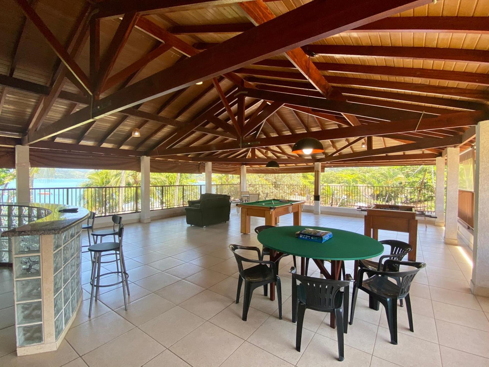 Magnifica Casa Pe Na Areia 4 C/ Ar E Piscina *